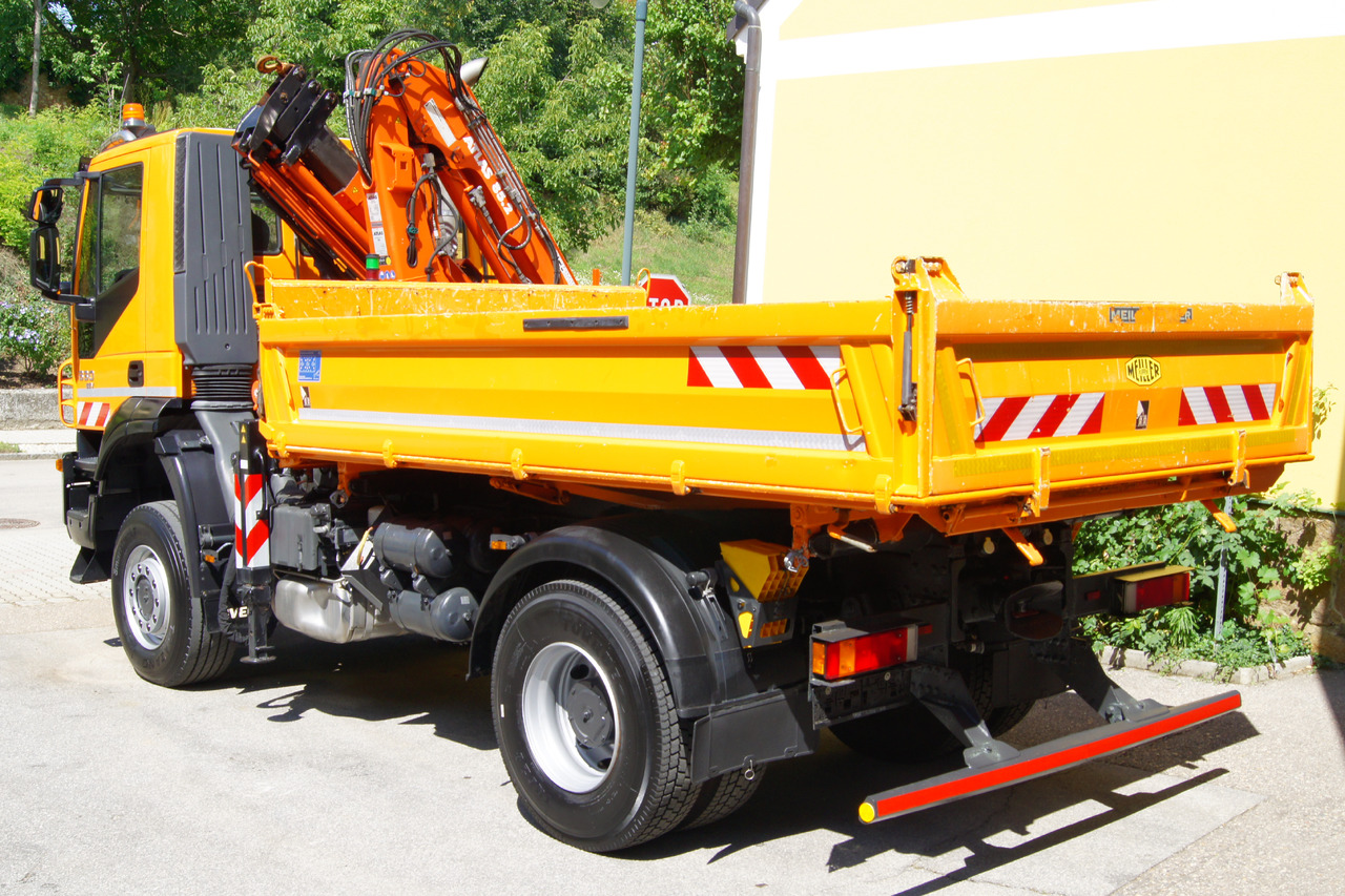 IVECO 190T33 Trakker 4x4/ATLAS 85.2/Euro5/Winterdienst/Streuer - Самосвал: фото 4 IVECO 190T33 Trakker 4x4/ATLAS 85.2/Euro5/Winterdienst/Streuer - Самосвал: фото 4