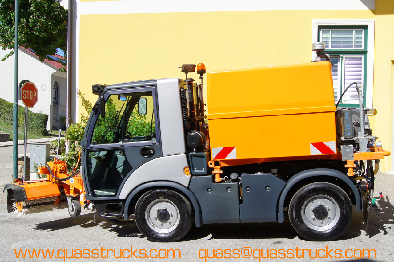 MULTICAR TREMO X56 Carrier CS/4x4/Euro 5/Besen/Wasserfass - Подметально-уборочная машина: фото 2 MULTICAR TREMO X56 Carrier CS/4x4/Euro 5/Besen/Wasserfass - Подметально-уборочная машина: фото 2