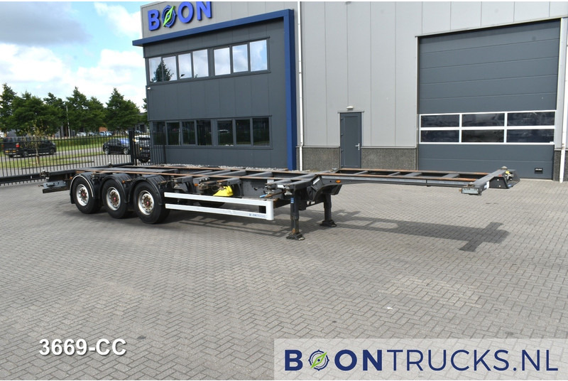 Kögel PORT 40 SIMPLEX 20 2x20-30-40ft HC * LIFT AXLE * SAF / DISC * EXTENDABLE REAR - Полуприцеп-контейнеровоз/ Сменный кузов: фото 4 Kögel PORT 40 SIMPLEX 20 2x20-30-40ft HC * LIFT AXLE * SAF / DISC * EXTENDABLE REAR - Полуприцеп-контейнеровоз/ Сменный кузов: фото 4