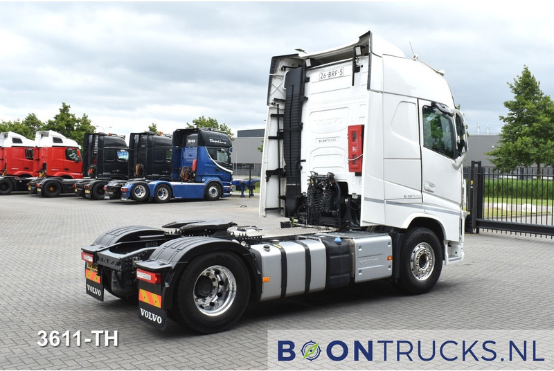 Volvo FH 460 4x2 | EURO6 * ADR * COMPRESSOR * DUAL CLUTCH * NL TRUCK * APK 01-2026 - Тягач: фото 5 Volvo FH 460 4x2 | EURO6 * ADR * COMPRESSOR * DUAL CLUTCH * NL TRUCK * APK 01-2026 - Тягач: фото 5