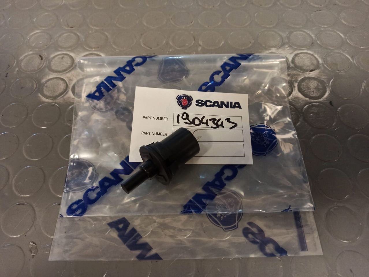 SCANIA DOOR SWITCH - 1904343 - Дверь и запчасти для Грузовиков: фото 1 SCANIA DOOR SWITCH - 1904343 - Дверь и запчасти для Грузовиков: фото 1