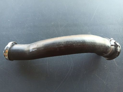 VOLVO RADIATOR HOSE - 22560373 - Радиатор для Грузовиков: фото 1 VOLVO RADIATOR HOSE - 22560373 - Радиатор для Грузовиков: фото 1