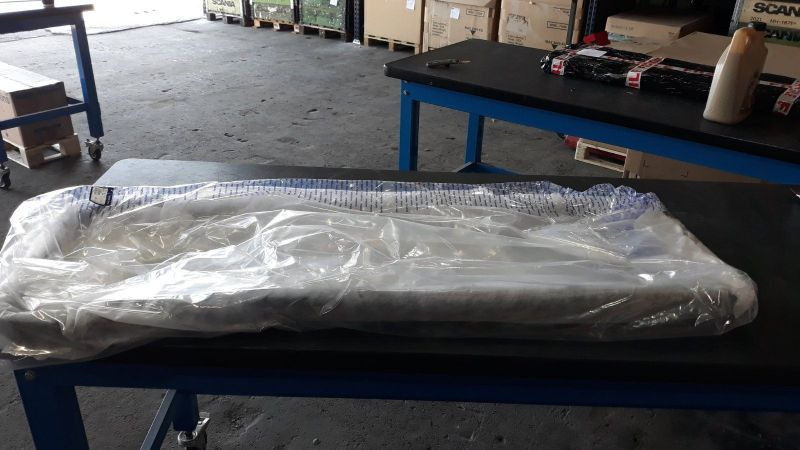 VOLVO VALVE COVER - 22198737 - Двигатель и запчасти для Грузовиков: фото 1 VOLVO VALVE COVER - 22198737 - Двигатель и запчасти для Грузовиков: фото 1