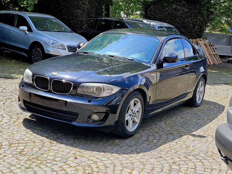 BMW 1-Reeks Coupe (E82 - LCI) _ 120d - Седан: фото 1 BMW 1-Reeks Coupe (E82 - LCI) _ 120d - Седан: фото 1