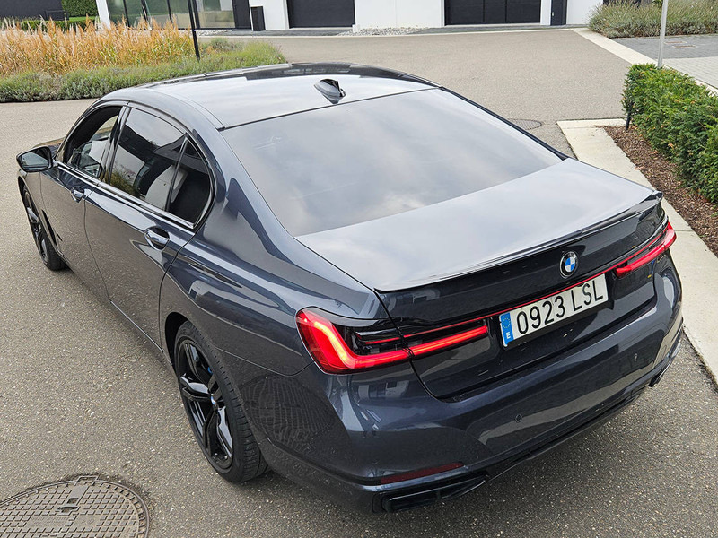 BMW 7-Reeks Long (G12 - update) _ 750 Ld xDrive - Седан: фото 3 BMW 7-Reeks Long (G12 - update) _ 750 Ld xDrive - Седан: фото 3