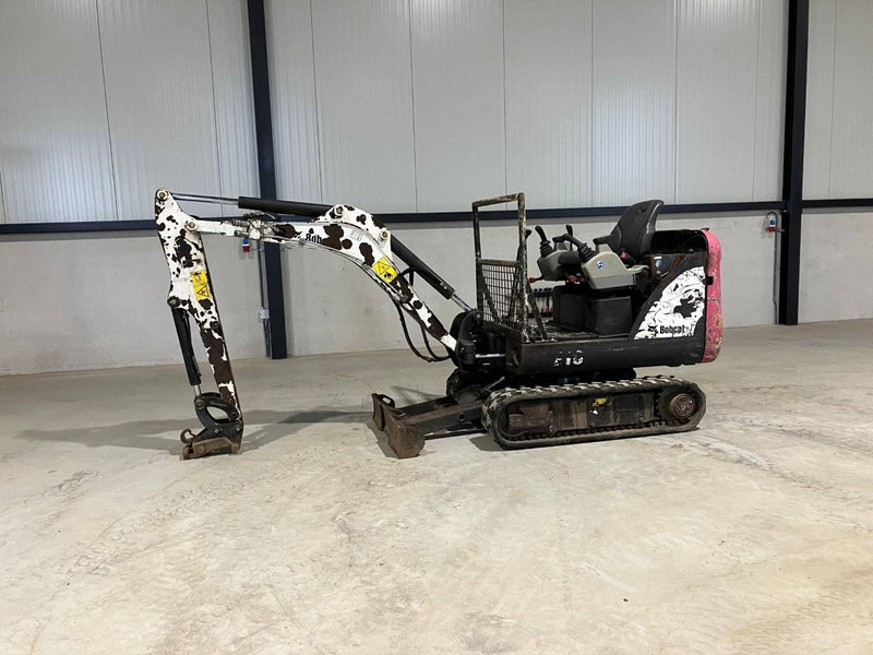 Bobcat E16 - Мини-экскаватор: фото 3 Bobcat E16 - Мини-экскаватор: фото 3