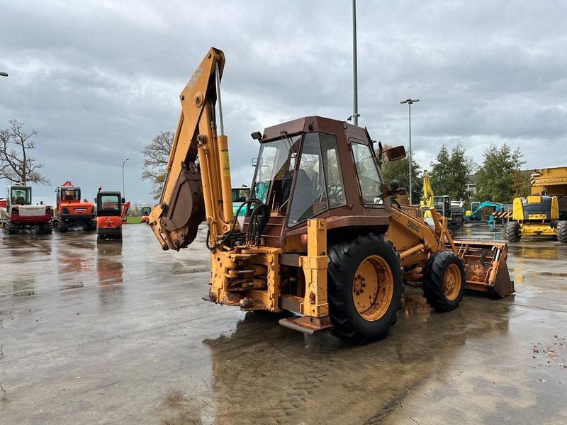 Case 580G - Экскаватор-погрузчик: фото 4 Case 580G - Экскаватор-погрузчик: фото 4