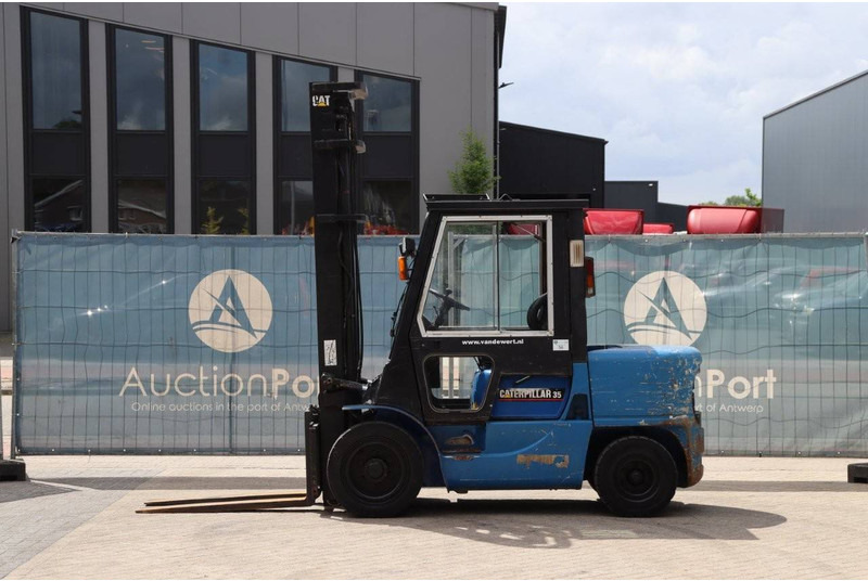 Caterpillar DP35K - Дизельный погрузчик: фото 2 Caterpillar DP35K - Дизельный погрузчик: фото 2