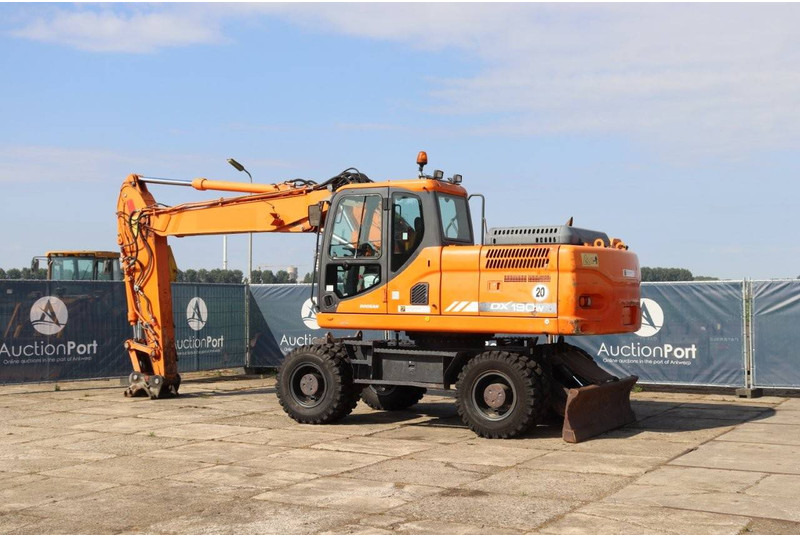Doosan DX190W-3 - Колёсный экскаватор: фото 3 Doosan DX190W-3 - Колёсный экскаватор: фото 3