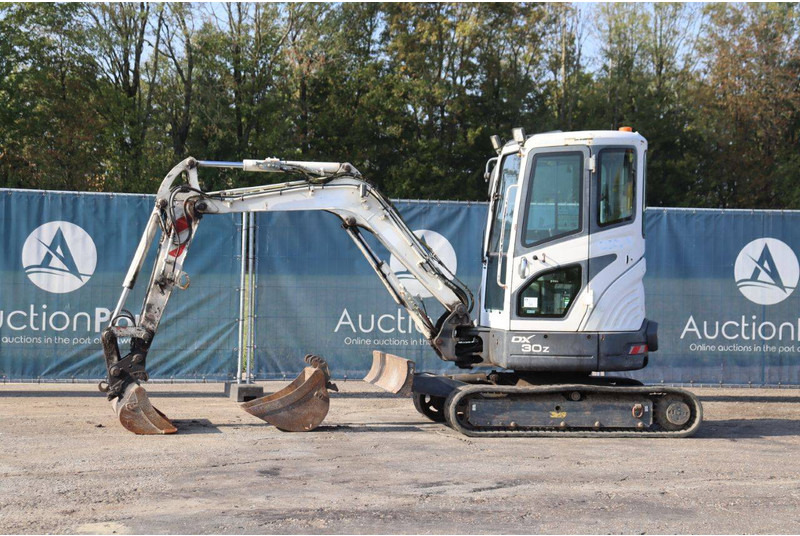 Doosan DX30Z - Гусеничный экскаватор: фото 1 Doosan DX30Z - Гусеничный экскаватор: фото 1