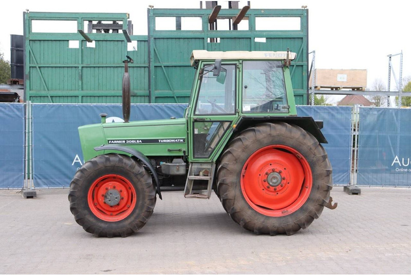 Fendt Farmer 306LSA Turbomatik - Трактор: фото 2 Fendt Farmer 306LSA Turbomatik - Трактор: фото 2