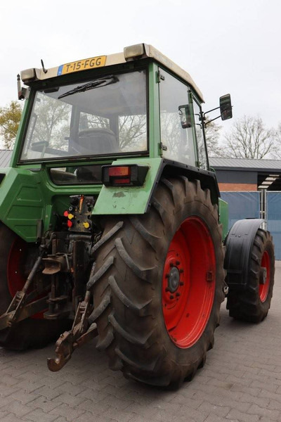 Fendt Farmer 306LSA Turbomatik - Трактор: фото 5 Fendt Farmer 306LSA Turbomatik - Трактор: фото 5