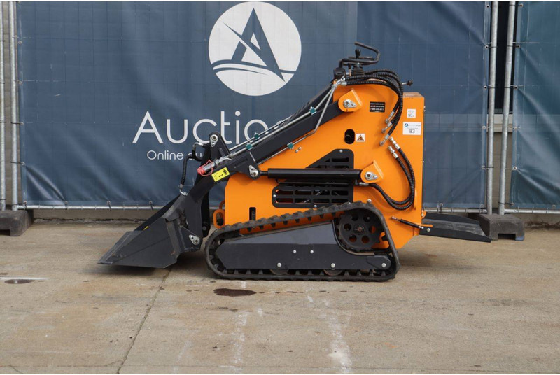 Fland - Гусеничный погрузчик: фото 2 Fland - Гусеничный погрузчик: фото 2