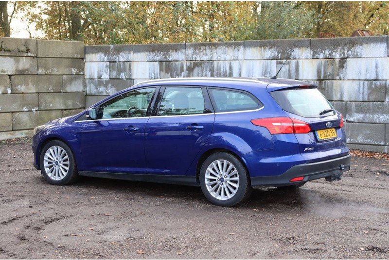 Ford Focus - Седан: фото 3 Ford Focus - Седан: фото 3
