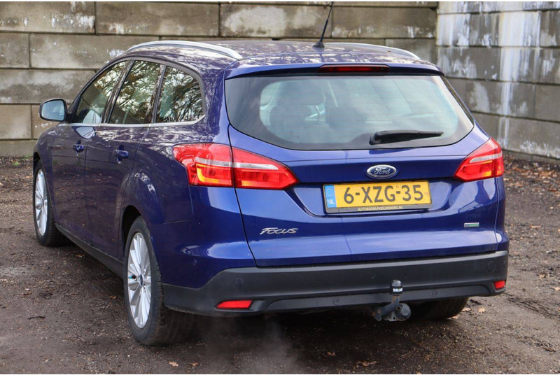 Ford Focus - Седан: фото 4 Ford Focus - Седан: фото 4