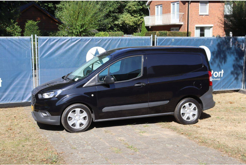 Ford Transit Courier - Цельнометаллический фургон: фото 1 Ford Transit Courier - Цельнометаллический фургон: фото 1