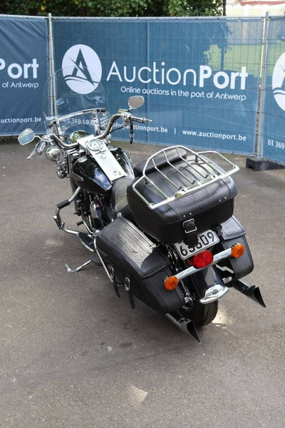 Harley-Davidson Road King Classic - Мотоцикл: фото 4 Harley-Davidson Road King Classic - Мотоцикл: фото 4