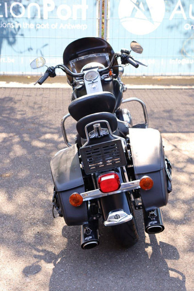 Harley-Davidson Road King Classic Touring - Мотоцикл: фото 5 Harley-Davidson Road King Classic Touring - Мотоцикл: фото 5
