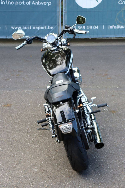 Harley-Davidson Sportster XL1200 Custom - Мотоцикл: фото 5 Harley-Davidson Sportster XL1200 Custom - Мотоцикл: фото 5