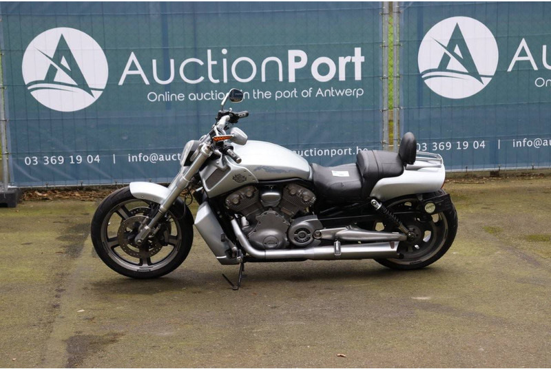 Harley-Davidson V-Rod Muscle - Мотоцикл: фото 1 Harley-Davidson V-Rod Muscle - Мотоцикл: фото 1