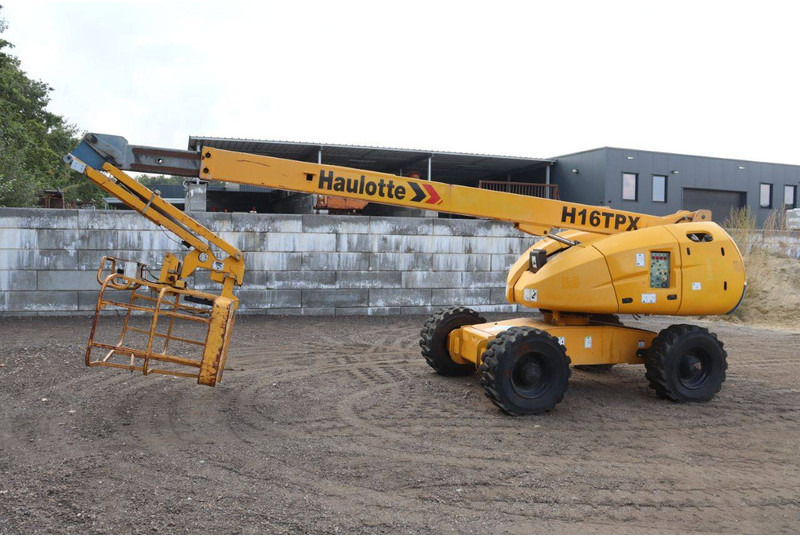 Haulotte H16TPX - Телескопический подъемник: фото 1 Haulotte H16TPX - Телескопический подъемник: фото 1
