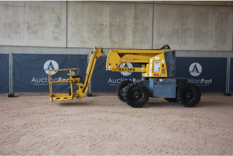 Haulotte HA12PX - Коленчатый подъемник: фото 1 Haulotte HA12PX - Коленчатый подъемник: фото 1