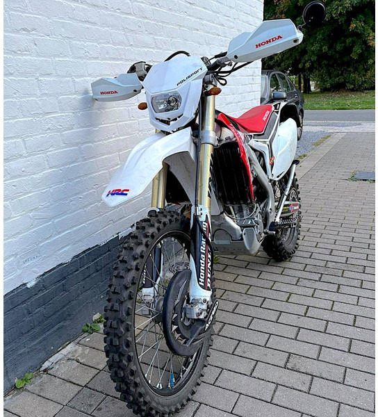 Honda CRF 500 R - Мотоцикл: фото 1 Honda CRF 500 R - Мотоцикл: фото 1