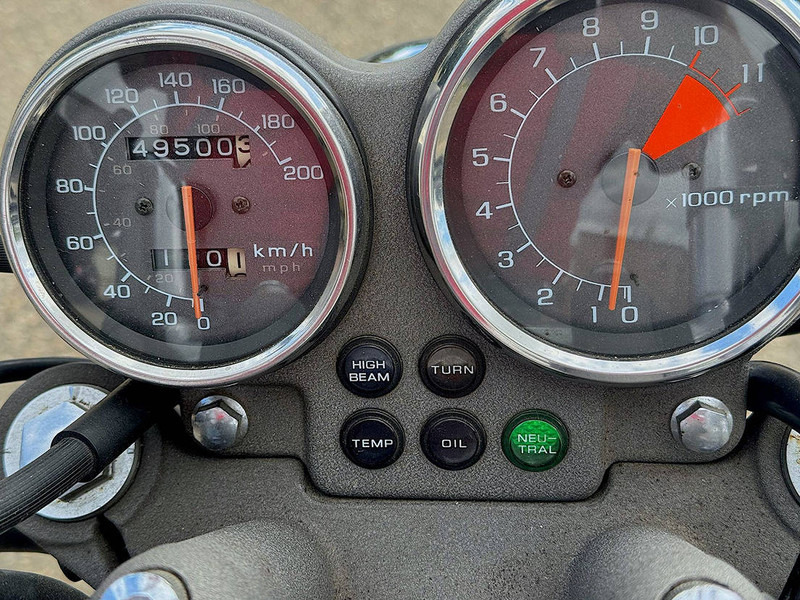 Honda Magna VF750C - Мотоцикл: фото 5 Honda Magna VF750C - Мотоцикл: фото 5