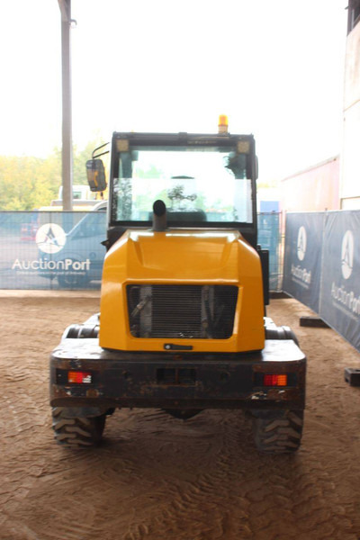 Hytec ZL18A - Колёсный погрузчик: фото 4 Hytec ZL18A - Колёсный погрузчик: фото 4