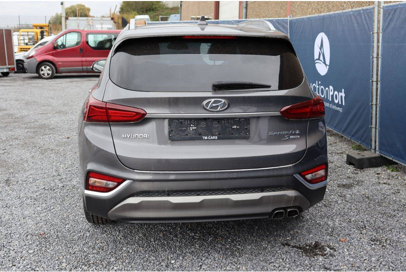 Hyundai Santa Fe SHTRAC - Седан: фото 5 Hyundai Santa Fe SHTRAC - Седан: фото 5