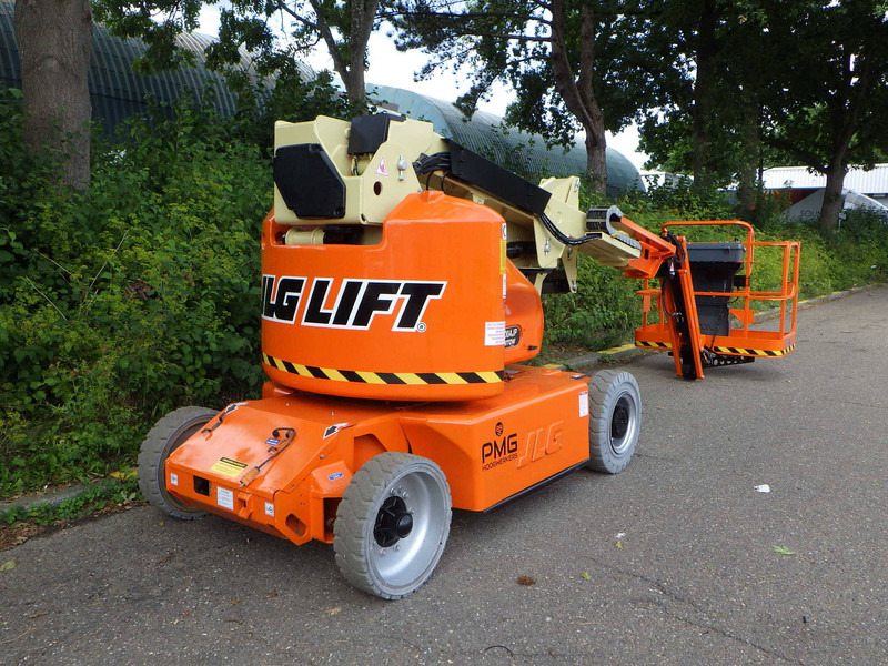 JLG E400AJPN - Телескопический подъемник: фото 3 JLG E400AJPN - Телескопический подъемник: фото 3