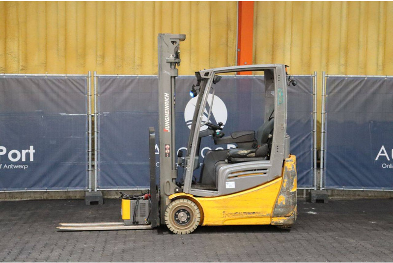 Jungheinrich EFG 215 550DZ - Электропогрузчик: фото 2 Jungheinrich EFG 215 550DZ - Электропогрузчик: фото 2