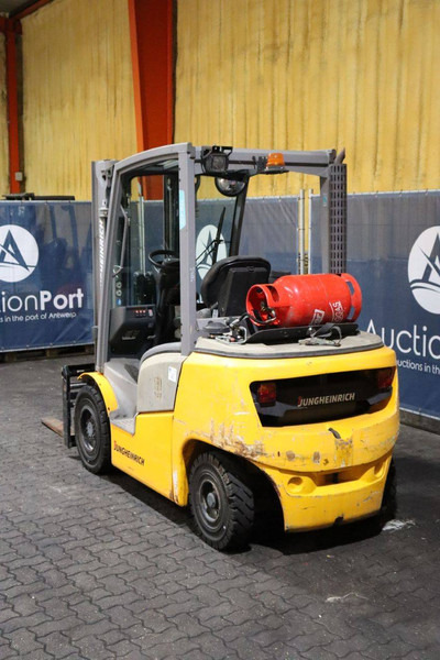 Jungheinrich TFG 425 - Газовый погрузчик: фото 4 Jungheinrich TFG 425 - Газовый погрузчик: фото 4