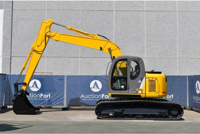 Kobelco E135SR - Гусеничный экскаватор: фото 2 Kobelco E135SR - Гусеничный экскаватор: фото 2