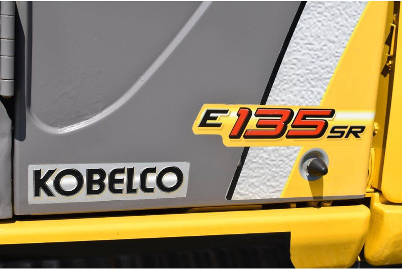 Kobelco E135SR - Гусеничный экскаватор: фото 5 Kobelco E135SR - Гусеничный экскаватор: фото 5