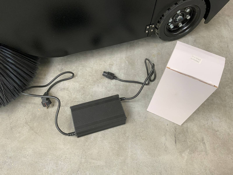 Новый Подметально-уборочная машина Kremer KRYZS4 Zit: фото 11