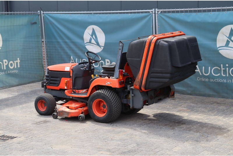Kubota BX2200D - Газонокосилка: фото 3 Kubota BX2200D - Газонокосилка: фото 3