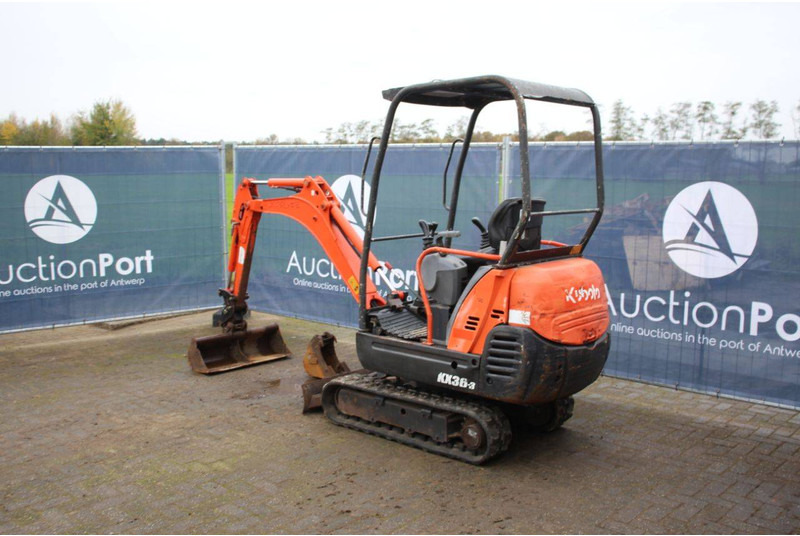 Kubota KX36-3 - Мини-экскаватор: фото 3 Kubota KX36-3 - Мини-экскаватор: фото 3