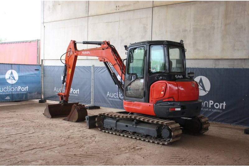Kubota RX165-5 - Гусеничный экскаватор: фото 3 Kubota RX165-5 - Гусеничный экскаватор: фото 3