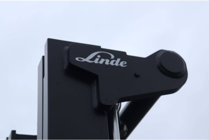 Электропогрузчик Linde E16-02: фото 13 Электропогрузчик Linde E16-02: фото 13