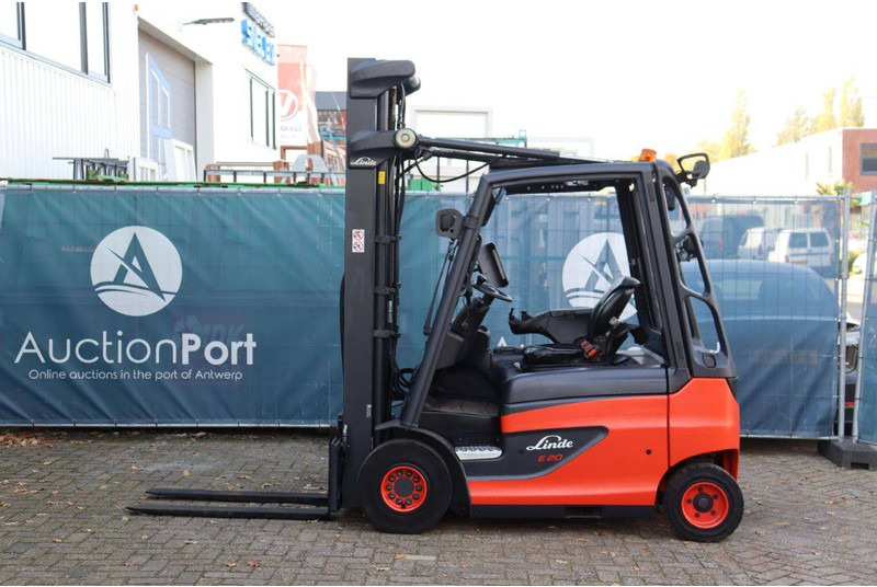 Linde E20-01 - Электропогрузчик: фото 2 Linde E20-01 - Электропогрузчик: фото 2