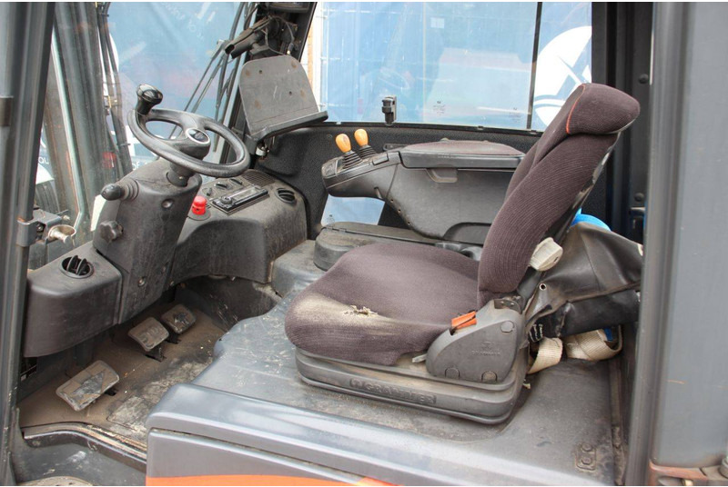 Электропогрузчик Linde E20PHL-02: фото 20 Электропогрузчик Linde E20PHL-02: фото 20