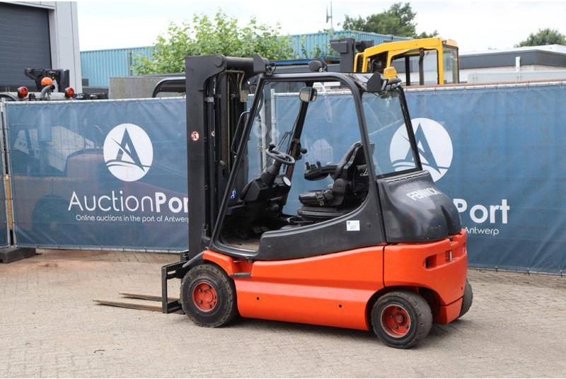 Linde E25/02 - Электропогрузчик: фото 3 Linde E25/02 - Электропогрузчик: фото 3