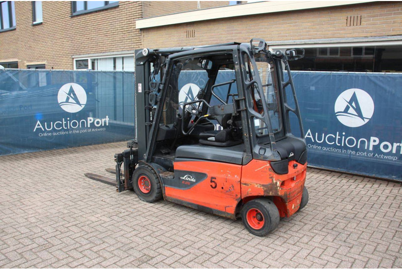 Linde E25L-01 - Электропогрузчик: фото 3 Linde E25L-01 - Электропогрузчик: фото 3