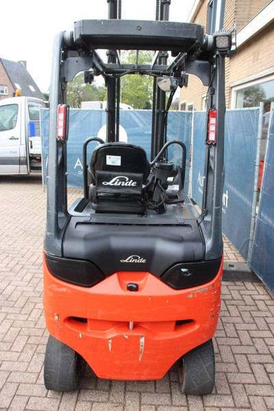 Linde E30RHL-01/600 - Электропогрузчик: фото 4 Linde E30RHL-01/600 - Электропогрузчик: фото 4