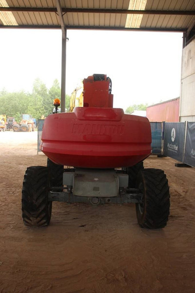 Manitou 200 ATJ - Коленчатый подъемник: фото 4 Manitou 200 ATJ - Коленчатый подъемник: фото 4