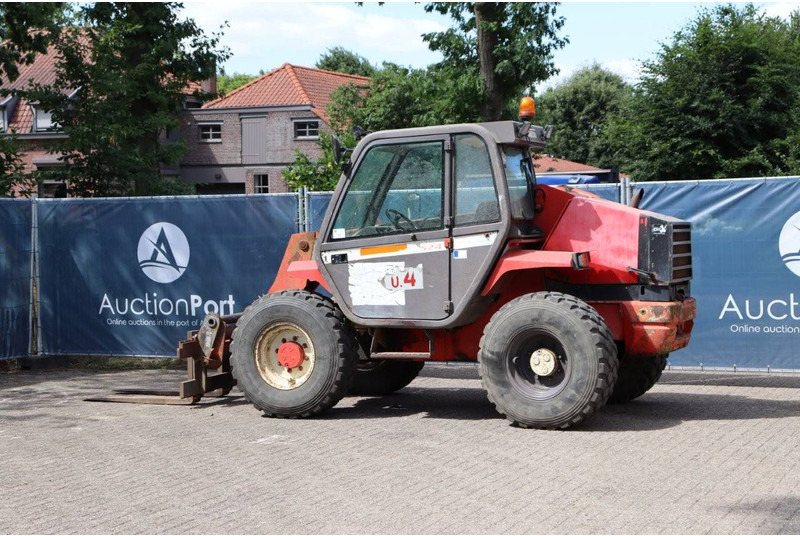 Manitou MLT 524 - Телескопический погрузчик: фото 3 Manitou MLT 524 - Телескопический погрузчик: фото 3