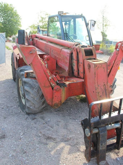 Телескопический погрузчик Manitou MT1637SLT: фото 6