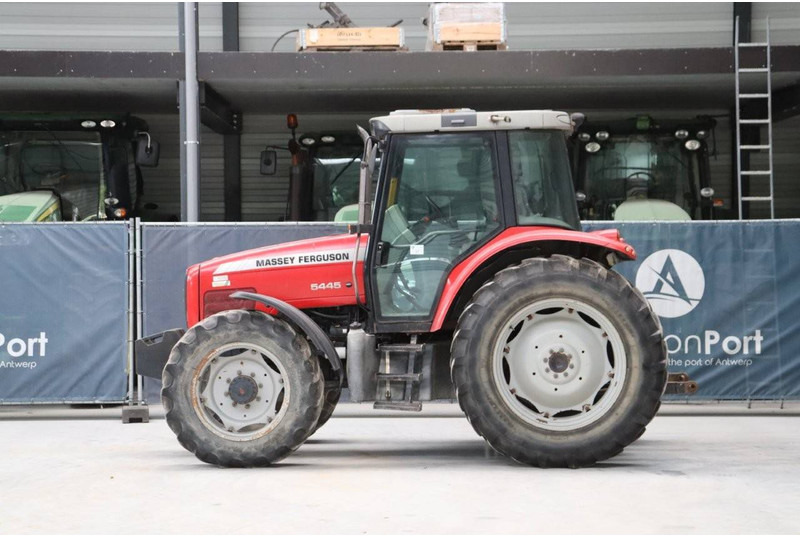 Massey Ferguson MF5445/4WD - Трактор: фото 2 Massey Ferguson MF5445/4WD - Трактор: фото 2