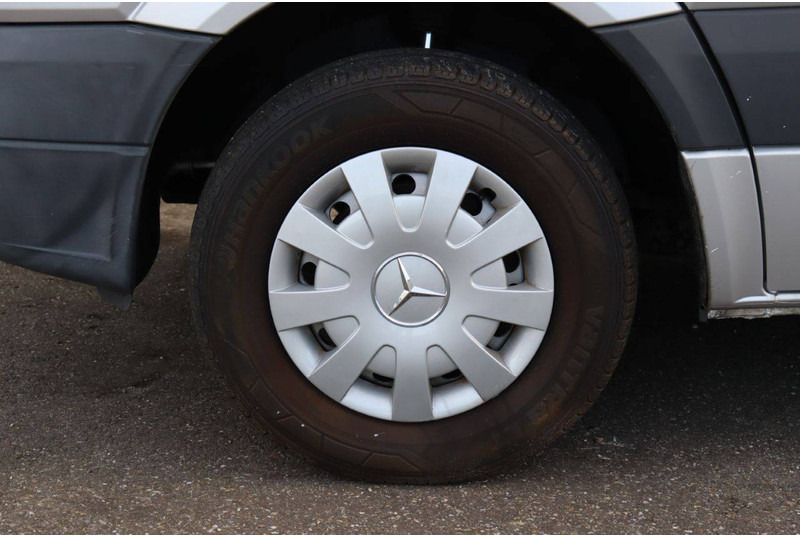 Цельнометаллический фургон Mercedes-Benz Sprinter: фото 17 Цельнометаллический фургон Mercedes-Benz Sprinter: фото 17